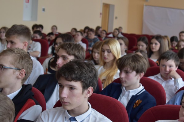 Цикл встреч «По СТУПЕНЬКАМ: уроки полезных навыков»