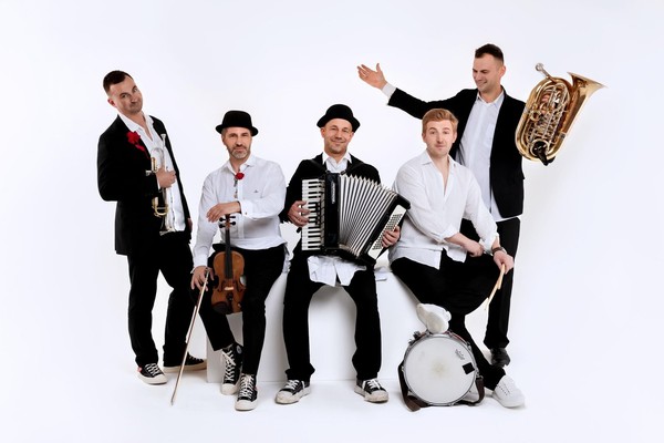 Acid Hasid. Балканская феерия