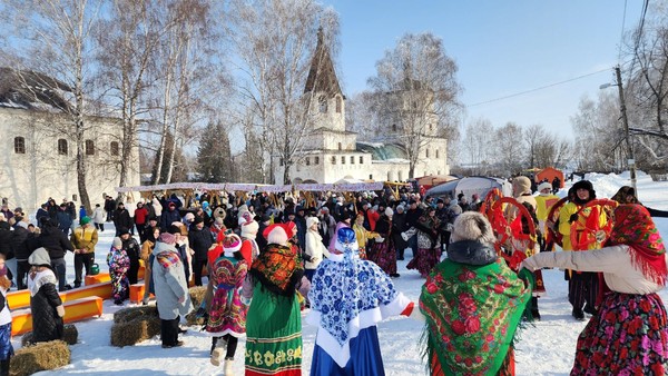 Час традиций «Масленичные затеи»