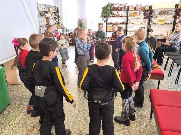 Литературный праздник «Стихи Барто читаем и в героев мы играем!»