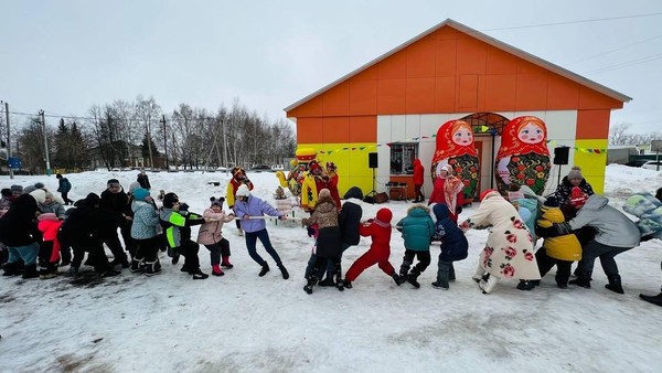 Народное гулянье, посвященное проводам зимы «Масленичные гулянья»