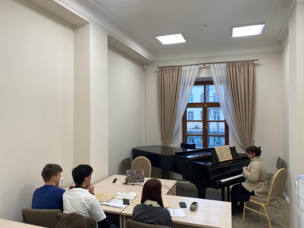 Открытый урок «12 мелодических этюдов Ф. Хофмайстера»