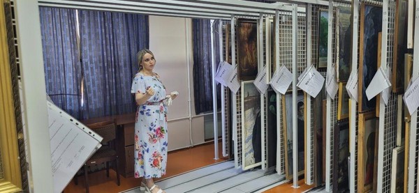 Экскурсия по фондам Музея изобразительных искусств