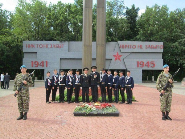 Виртуальная выставка «И помнит мир спасенный»