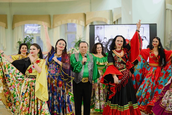 Иммерсивный вечер «Цыганский круг»