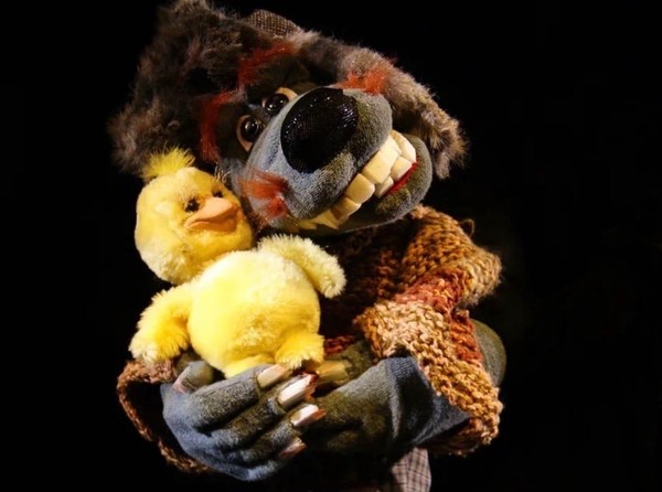 Спектакль «Золотой цыпленок»