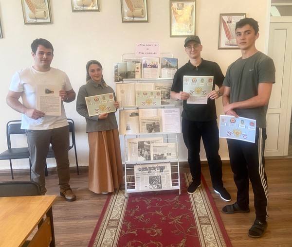 Выставка-беседа «Говорим на родном»