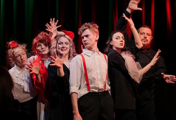 Спектакль «Сказки без Пушкина»