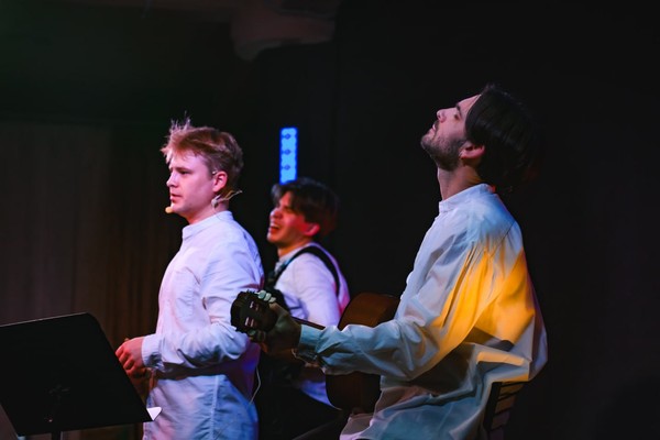 Олег Костыря и артисты «Пермьконцерт»