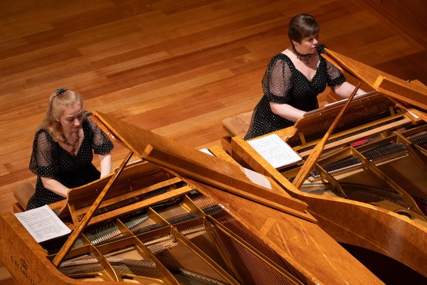 Концерт «Классики в четыре руки»