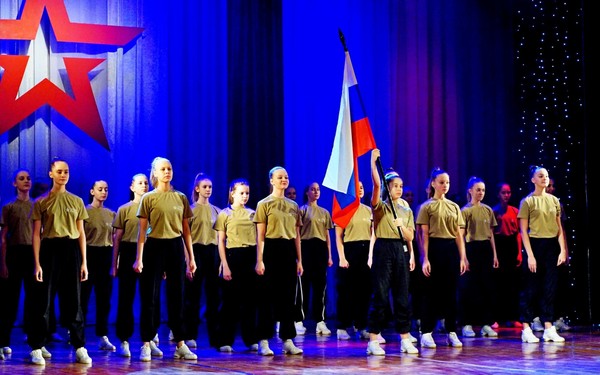 Концерт ко дню защитника Отечества «Zа нами Россия»