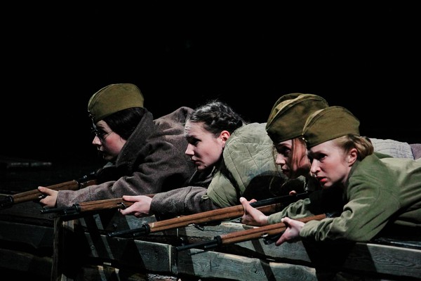 Спектакль «А зори здесь тихие»