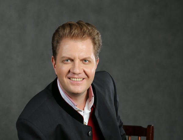 При свечах. Арии, песни, романсы