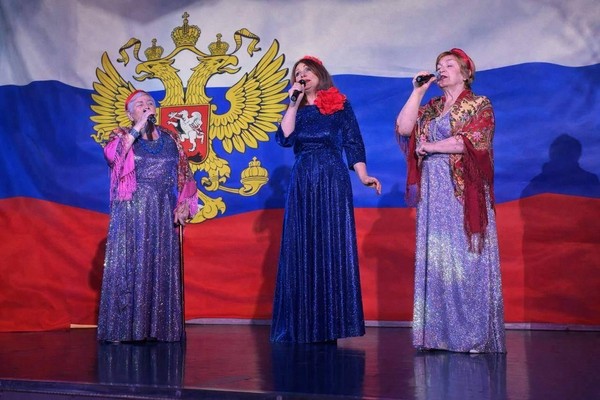 Праздничный концерт «Музыкальный салют защитникам»