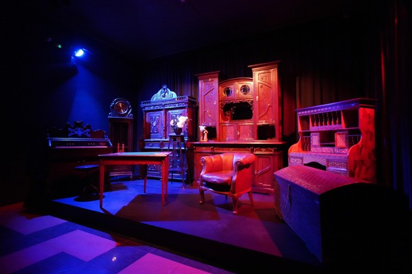 Экскурсия «За кулисами Музея мебели»