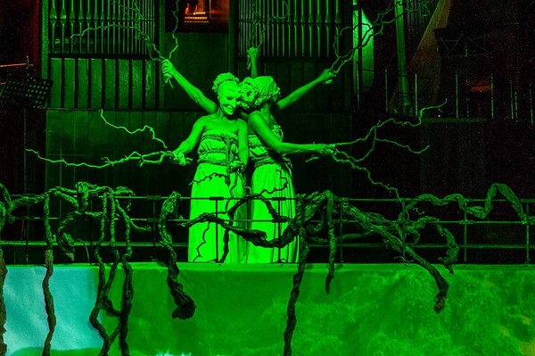 Театрализованное представление «Голоса земли и воды»