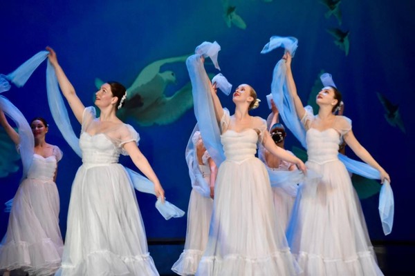 Юбилейный концерт Народного коллектива «Ансамбль танца «Русская сторонка»