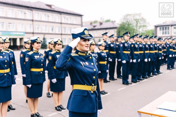 Тематическая беседа «4-й выпуск девушек-офицеров РГВВДКУ»