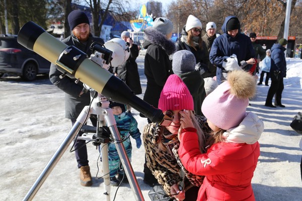 Скоро Масленица, а значит отличный повод познакомиться с Солнцем поближе