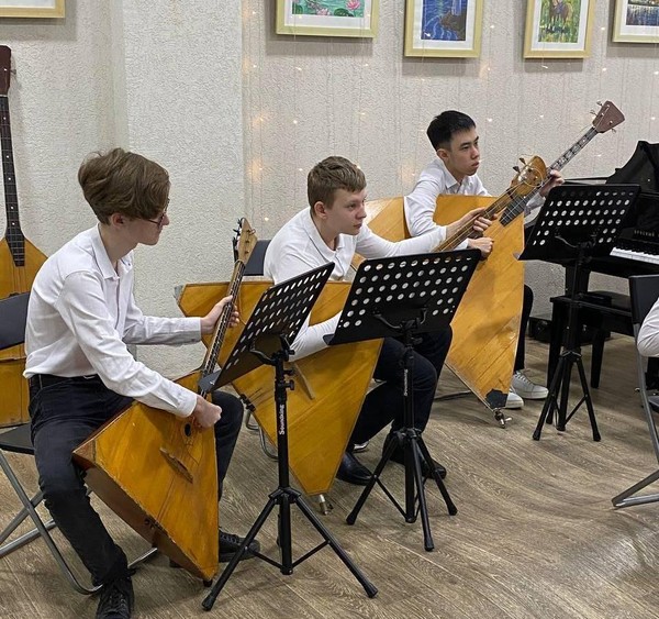 Концерт «На страже мира и добра»