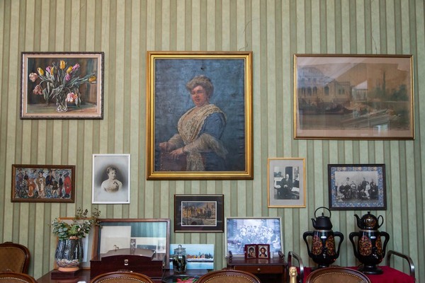 Тайны купцов Сапожниковых. Мадонна с цветком