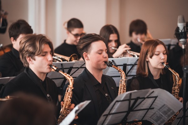 Праздничный концерт ко Дню Защитника Отечества