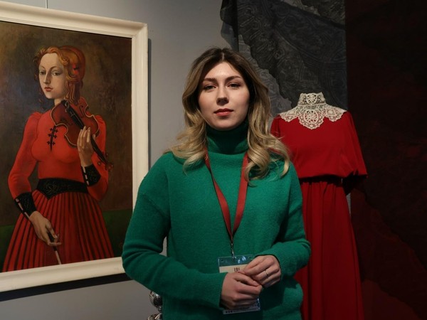 Лекция «Красный – хит сезона»