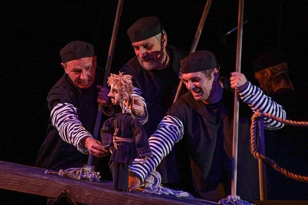 На краю войны