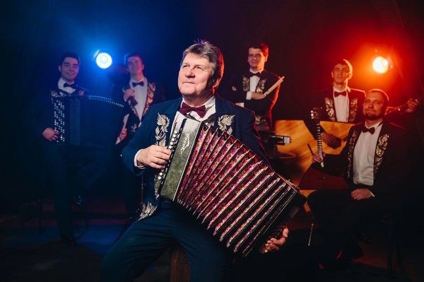 Веселимся мы, играем, Масленицу провожаем! Ансамбль Вольница