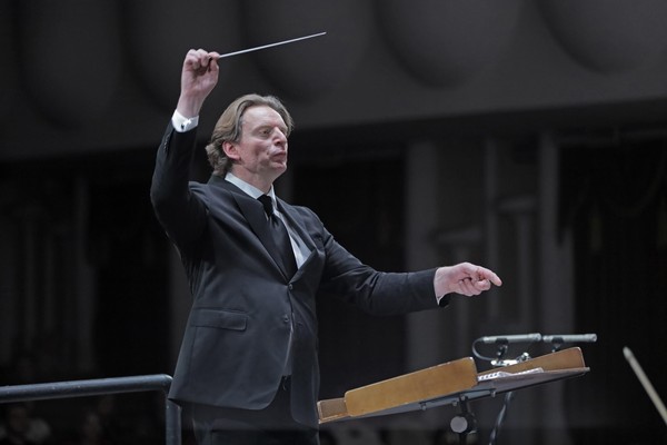 Концерт «Евгений Бушков представляет...»