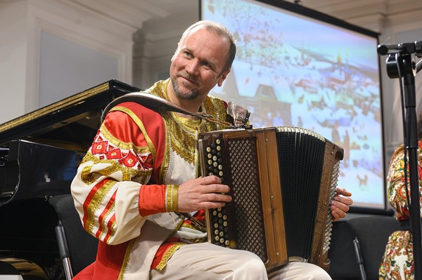 Масленица. Русские перезвоны