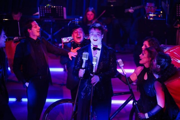 Музыкальный спектакль «Чертова доставка»