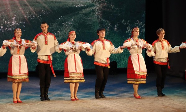 Концерт «Масленица идёт – блин да мёд несет»