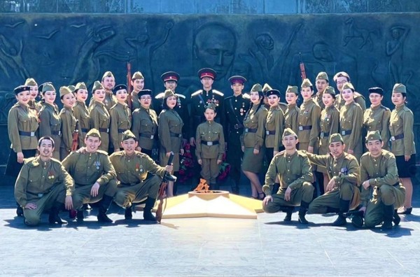 Военный мюзикл «Тальяночка на поляночке»