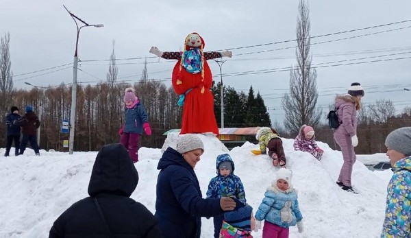 Театрализованное представление «Широка Масленица» в с. Семёновка