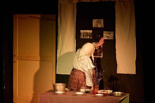 Спектакль «Семь мисок, семь ложек»