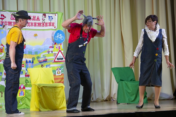 Приключения Красной Шапочки, или Правила дорожного движения