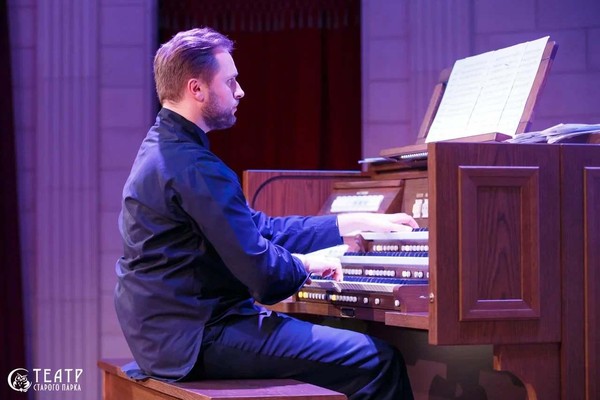 Праздничный концерт «Рок-хиты. Орган и ударные»