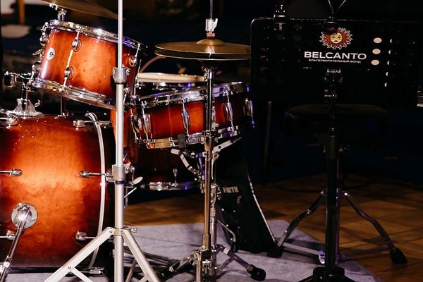 Вечер при свечах. От Раймонда Паулса до Scorpions