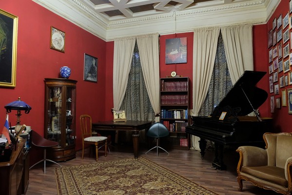 Экскурсия в особняк Шрёдера + концерт ко Дню защитников отечества