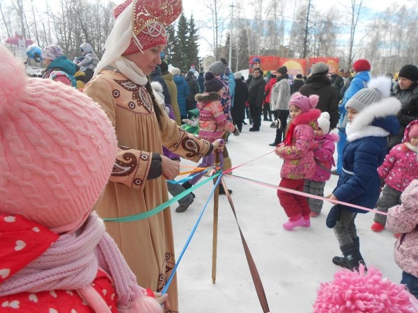 «Масленица идет – весну под руку ведет»