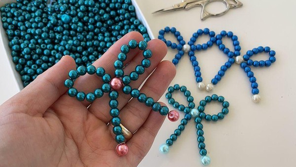 Мастер–класс из бисера «Бусинки»