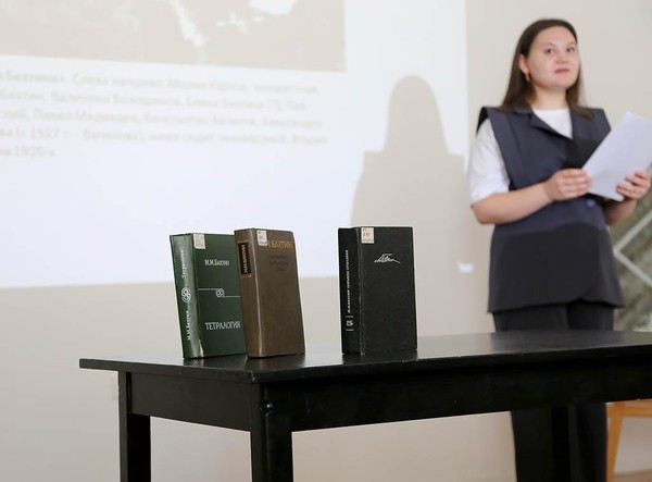 Заседание Клуба любителей русской словесности «Призван судьбою к великому делу…»