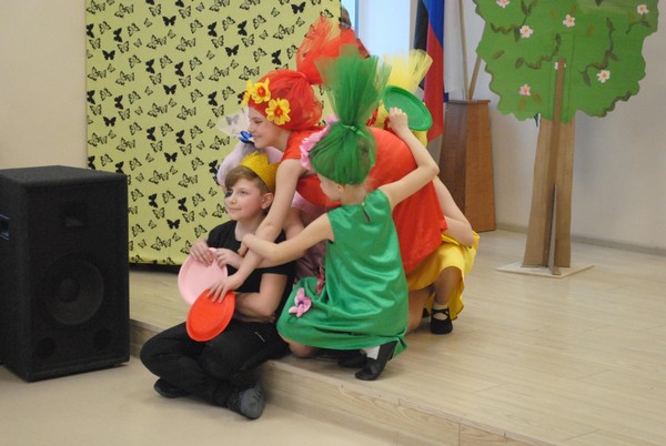 Театрализованное представление «Весенняя сказка»