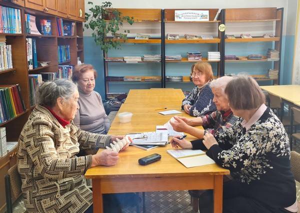 Заседание любительского объединения «Цветоводы Йошкар-Олы»