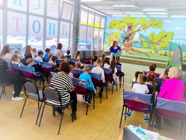 Литературно-музыкальная гостиная «Честь и хвала защитникам Отечества»