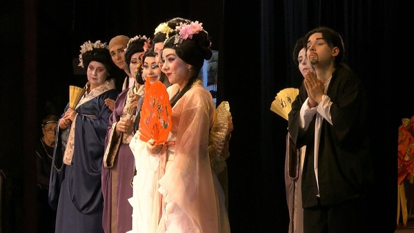 Оперетта Ивановского музыкального театра «Гейша»