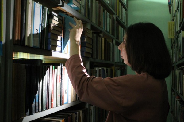 Экскурсия по библиотеке «Добро пожаловать, или Вход разрешен…»