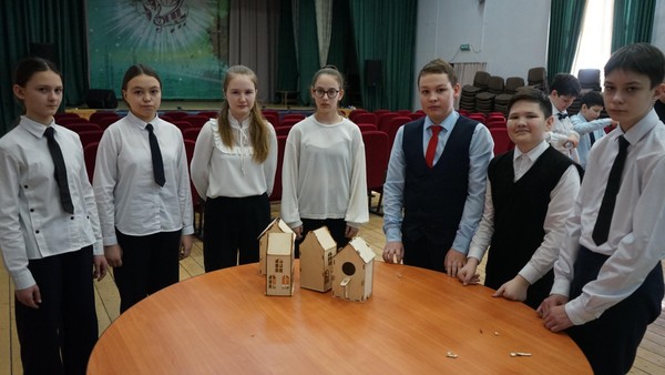 Праздничное мероприятие «Слава героям»