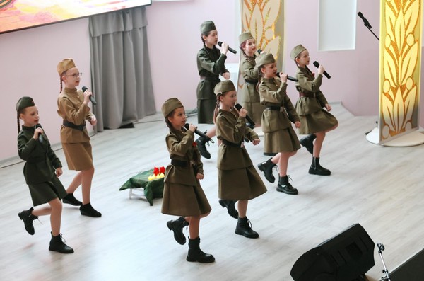 Концертная программа «Песня в солдатской шинели»